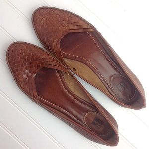 FRYE Woven Flats Size 10 Excellent Condition